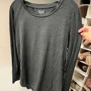 Athleta Uptempo long sleeve grey size large